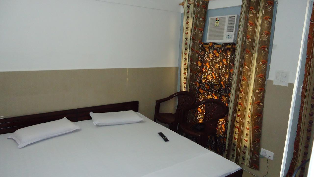 Hotel Green View Dżammu Zewnętrze zdjęcie
